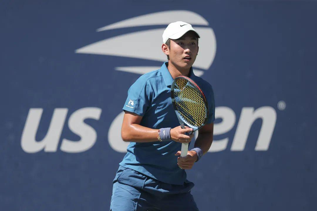 2025美网第2日综述:阿卡开门红商竣程伤退 王欣瑜小布今晚首秀